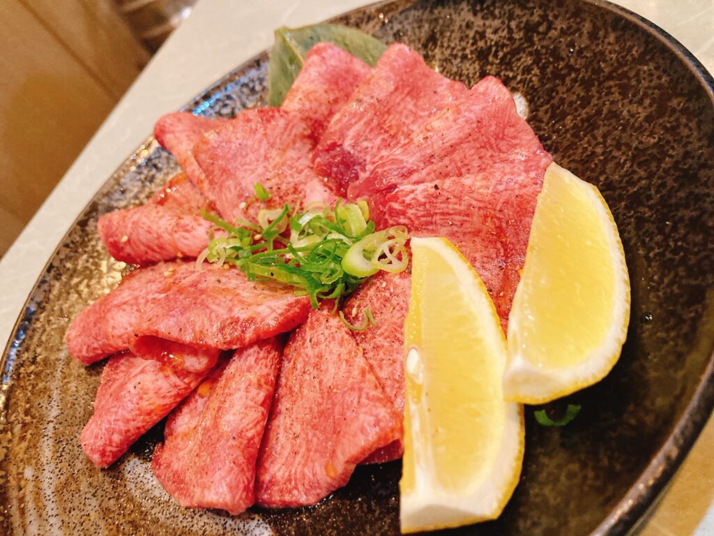 パパ活 ディナー お肉 飲食店 お食事